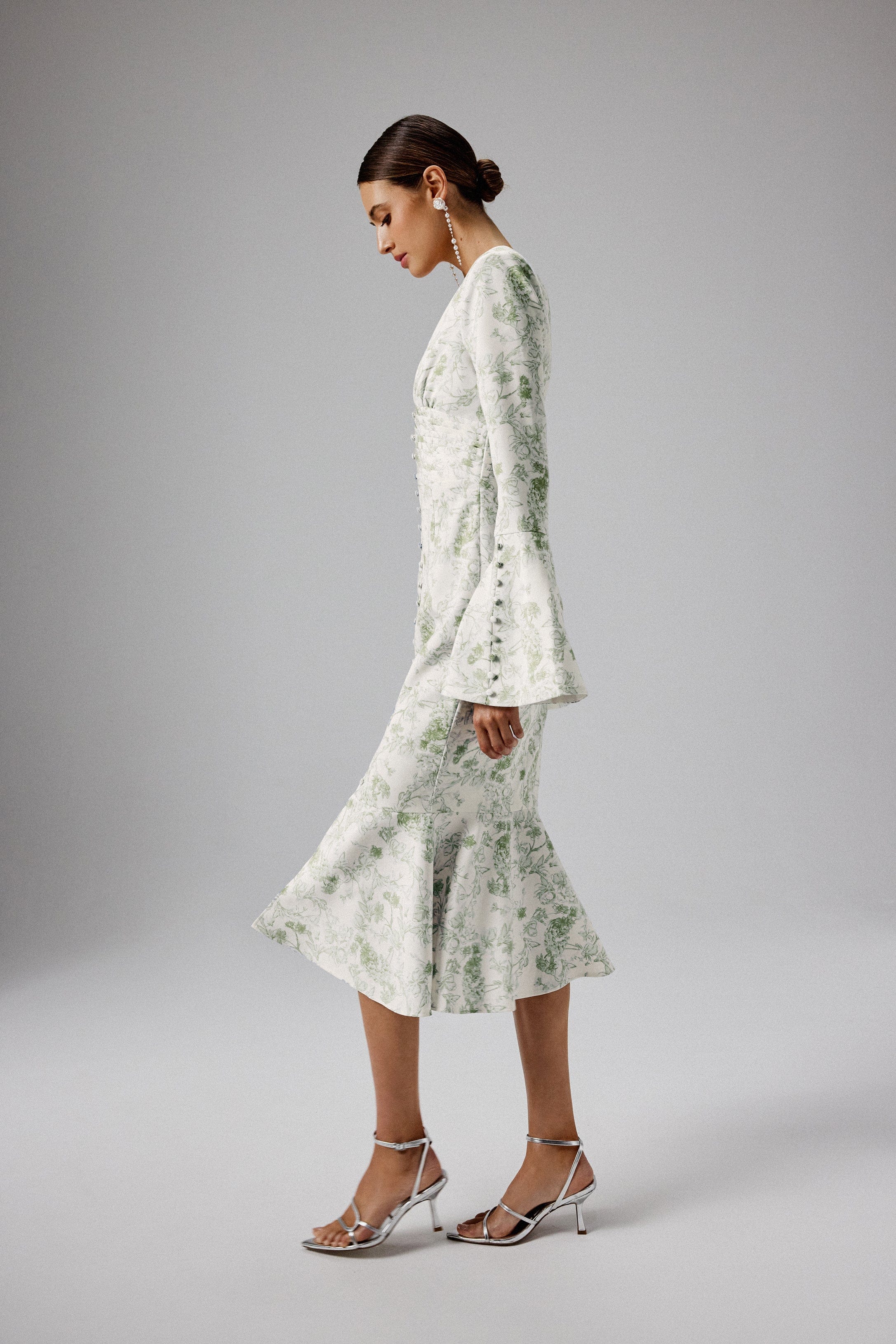 SALMA Fluted Sleeve Longline Fishtail Midi Dress In Sage Porcelain Print