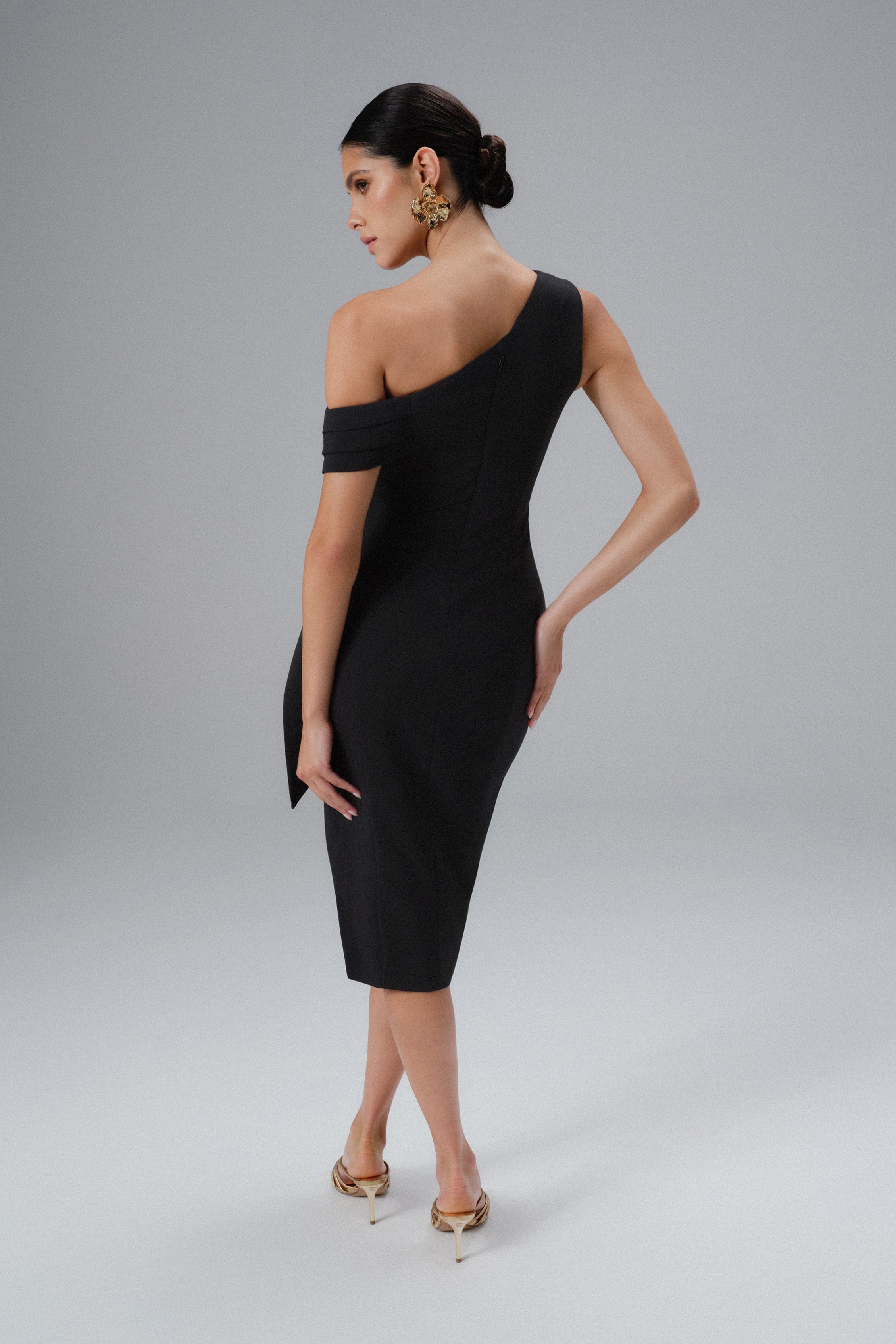 HONEY One Shoulder Pleated Bow Midi Dress in Black